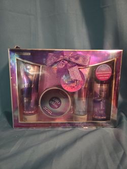 Fragranced Skincare Set
