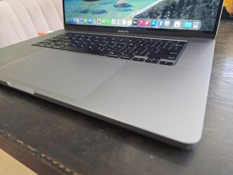 Fast 2019 MacBook Pro A2141,i9,64Gb,1Tb,16” LCD, AC Charger, Good Condition,Space Gray,Logic,Photo,Office 2024,Sequoia MAC OS on Great Sale