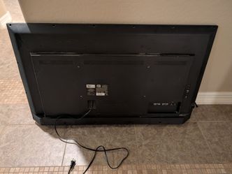 Sharp lc 50lb481u 50" TV with Roku