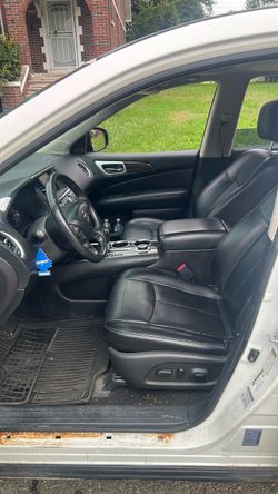 Nissan Pathfinder Best Offer