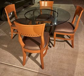 Dinning Table