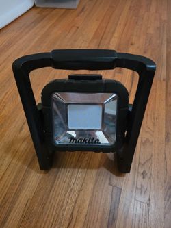 Makita Large Worklight 18V