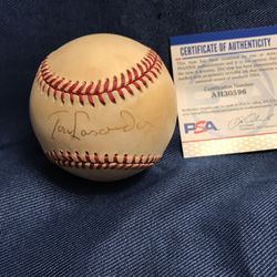 #7 Tommy Lasorda Autograph Baseball w / COA