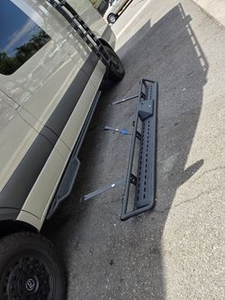 APS Black Side Step Nerf Bars For 10-26 Dodge Mercedes-Benz Sprinter