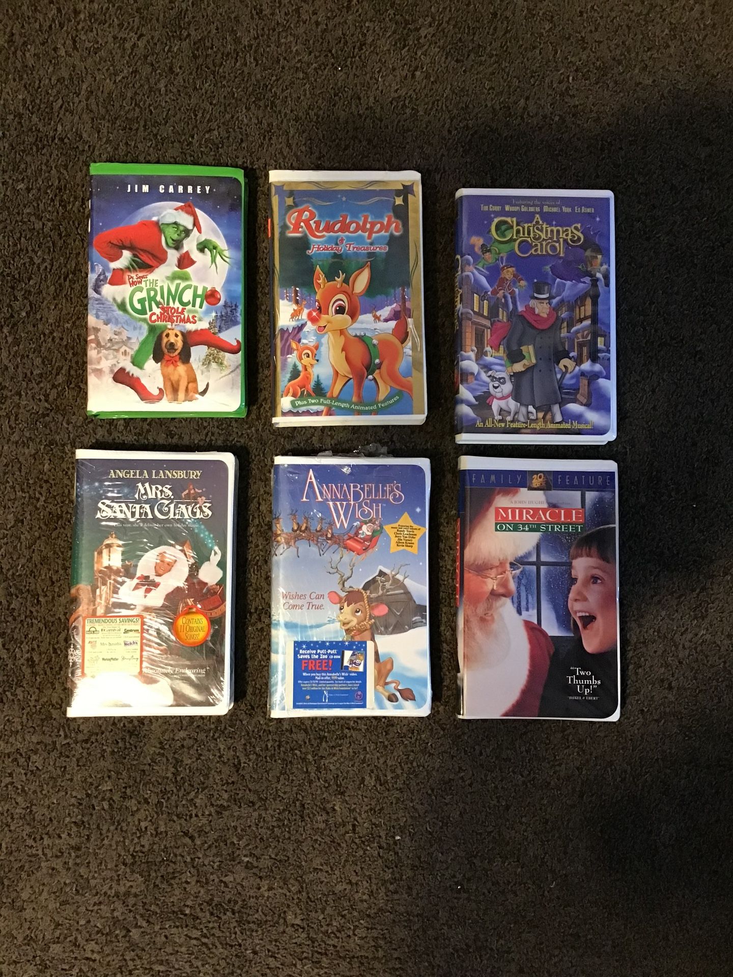 10 Christmas Disney movies VHS