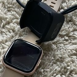 Fitbit Versa 2 