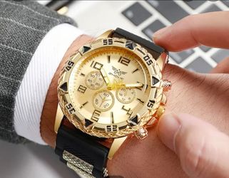 Luxury silicone gold sport watch