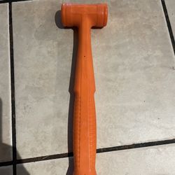 snapon hi vis orange (HFE16) 16 oz soft grip dead blow excellent condition $60 firm 