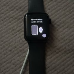 Apple Watch SE 2nd Generation 40mm 