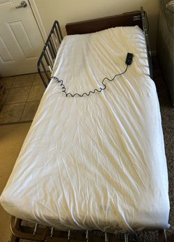 Adjustable bed