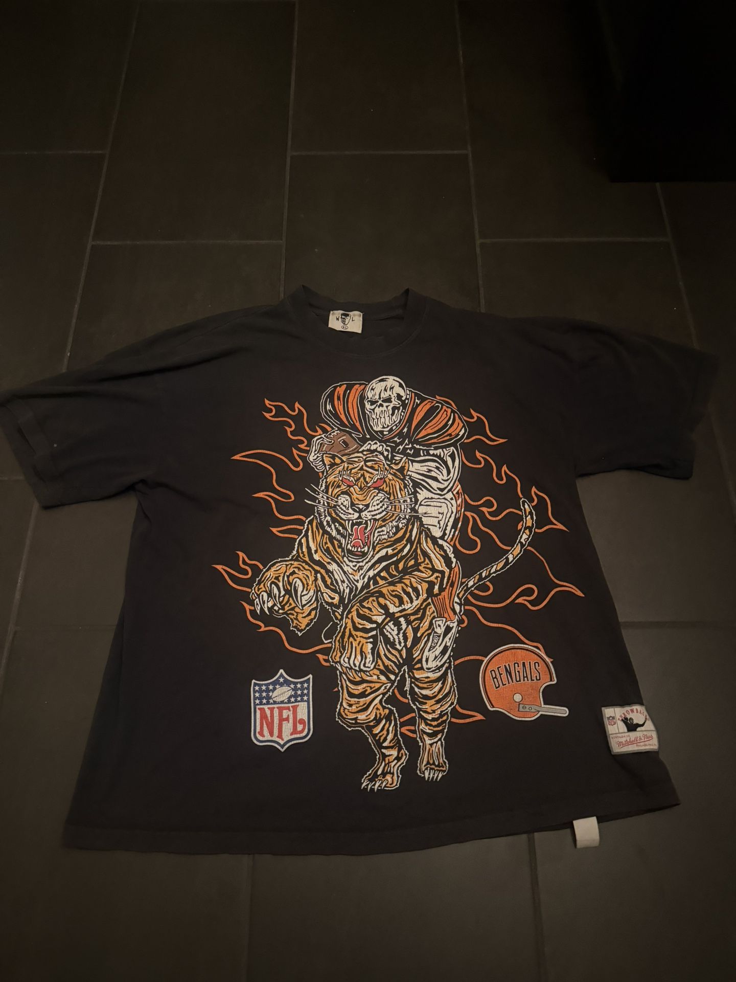 Warren Lotas Cincinnati Bengals T-Shirt