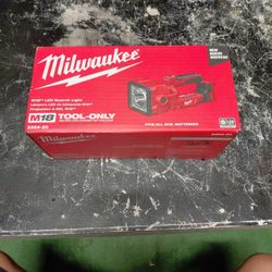 Milwaukee M18 Led Search Light 