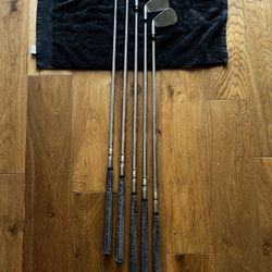 Golf Clubs 