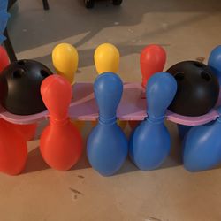 Kids Bowling Pin Set