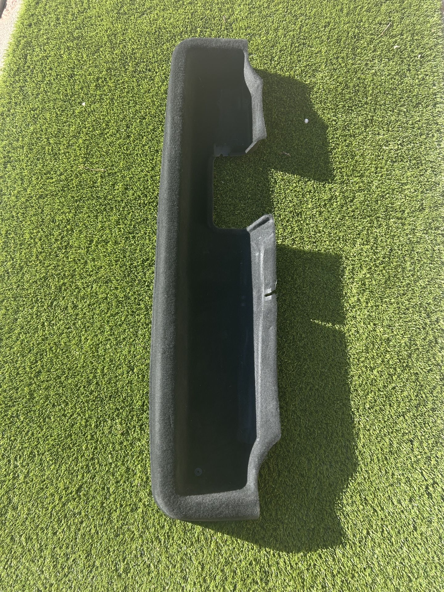Under Seat Storage 2024 Chevrolet/GMC
