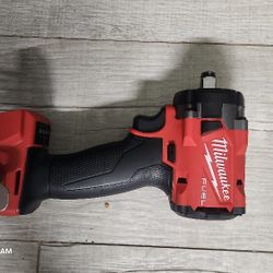 Milwaukee 1/2 Compact Wrench