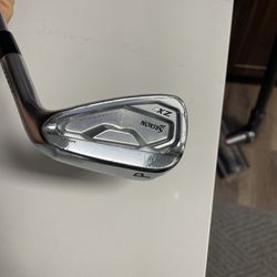 Srixon ZX7 MKii Pitching Wedge - Dynamic Gold Tour Issue 120 S400 - MCC Align Grip Standard Tape