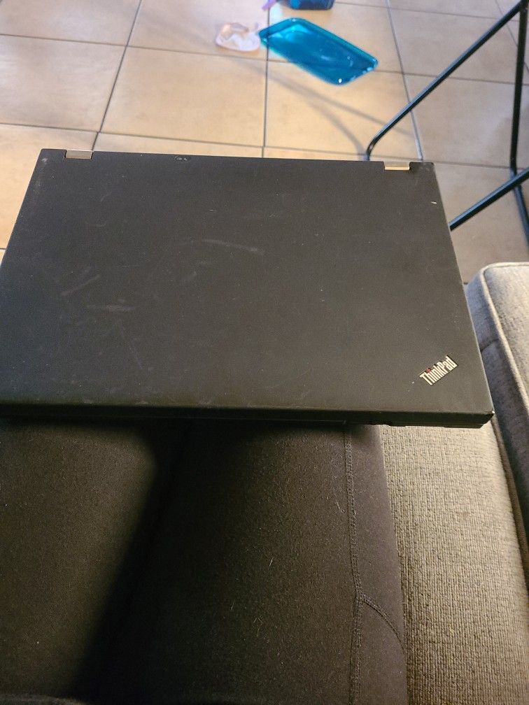 Laptop 