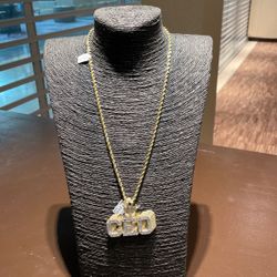 Real Diamond Charm Bustdown . 6ctw . Solid Rope Chain .Brand New Life Time Warranty .