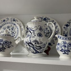 Blue Onion Tea/Coffee Server