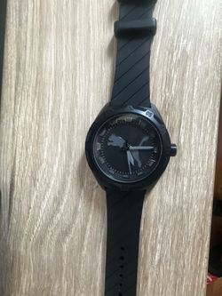 Black sillicone puma watch