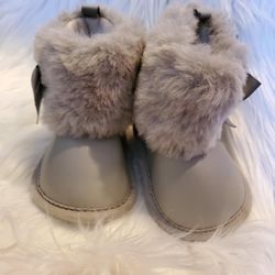 Baby Crib Boots