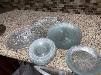 24 glass dish plates set