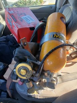 vintage MSA Air Mask Model 401 self-contained breathing apparatus