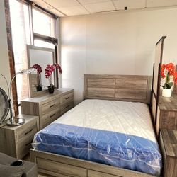 Full Queen Or King Bedroom Set NEW 