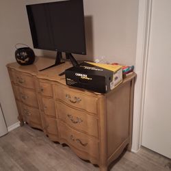 Smart TV (32 Inch) Roku 