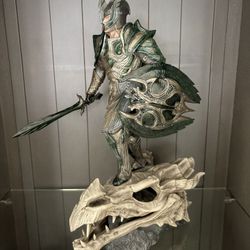 Elder Scrolls Glass Armor Statue