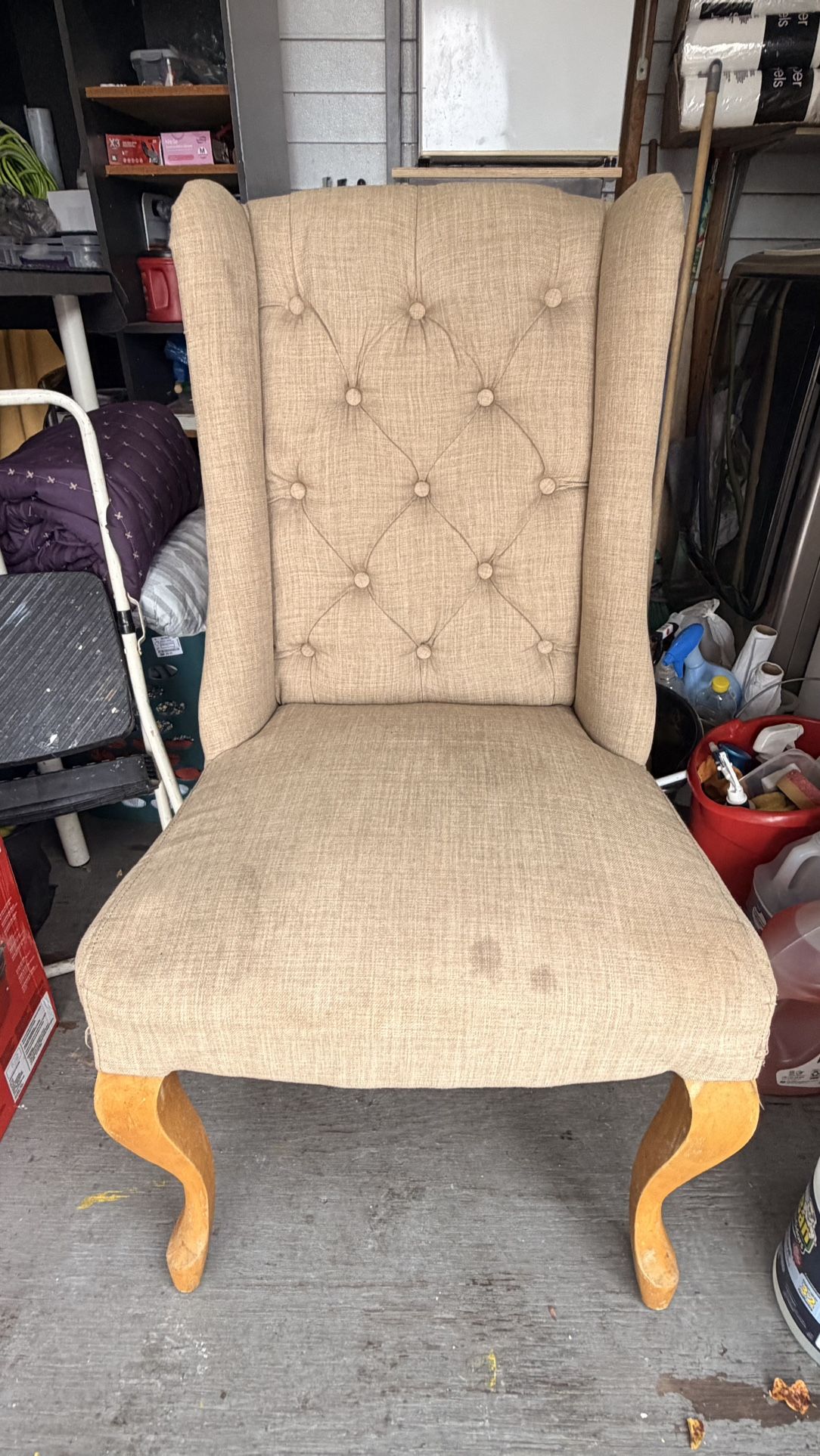 Chair in perfect condition.