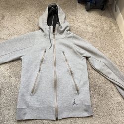 Air Jordan hoodie men’s small