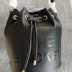 Black Bucket Bag
