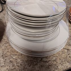 15 Kitchen Plates 