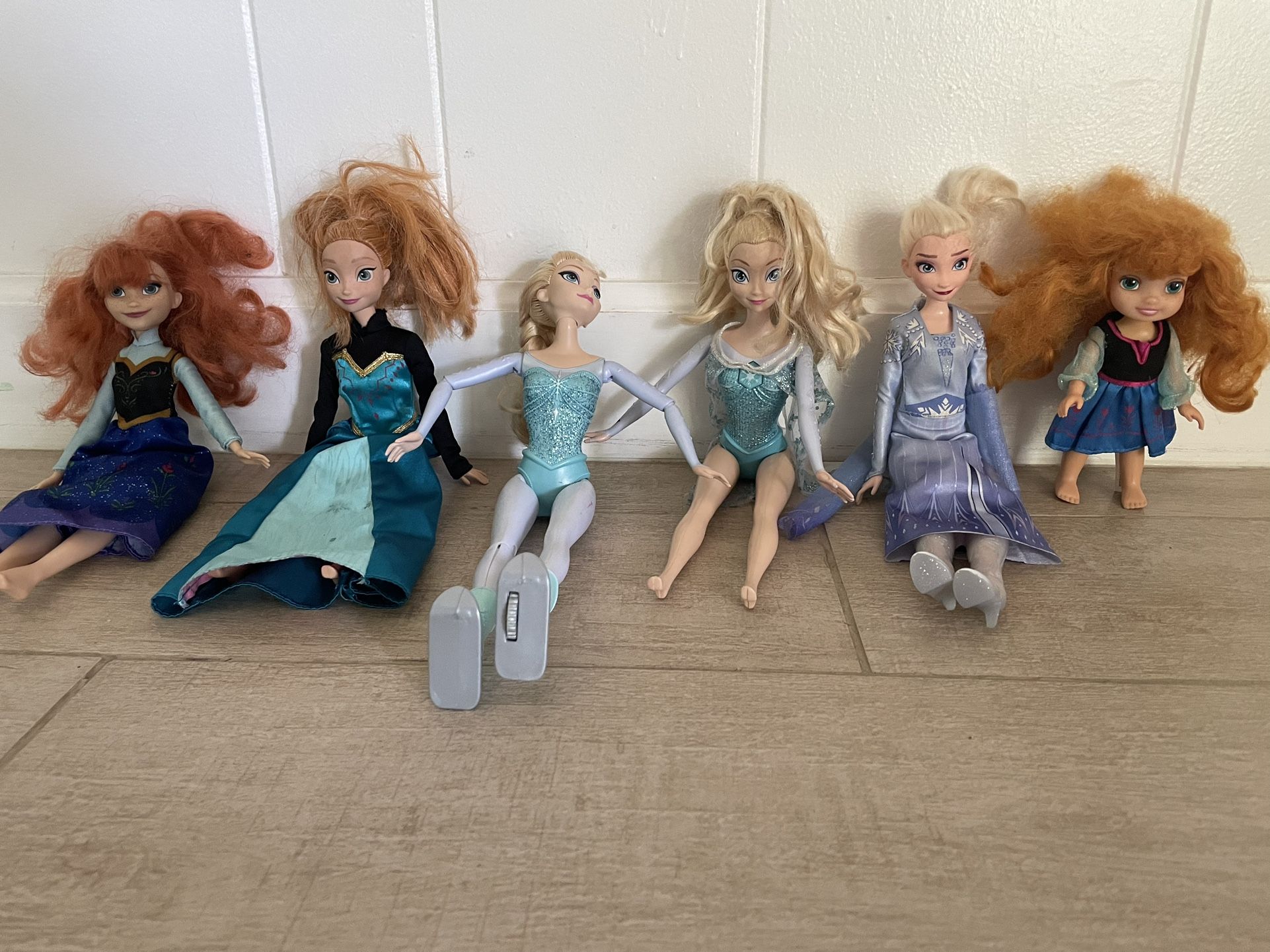 Elsa & Anna Barbie Dolls