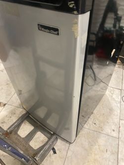 Magic Chef Mini Fridge