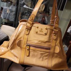 Bunch Of Purses To Let Go