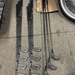 Right handed golf clubs