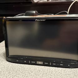 Pioneer Double Din & Kicker Dual 12’