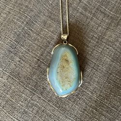 Blue stone pendant 