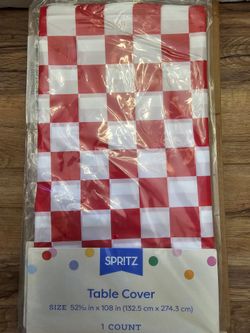 12 pk Brand new table covers
