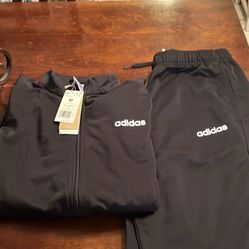Adidas jogger set