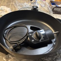 12-inch round electric skillet