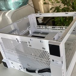 Can Anyone Build PC?