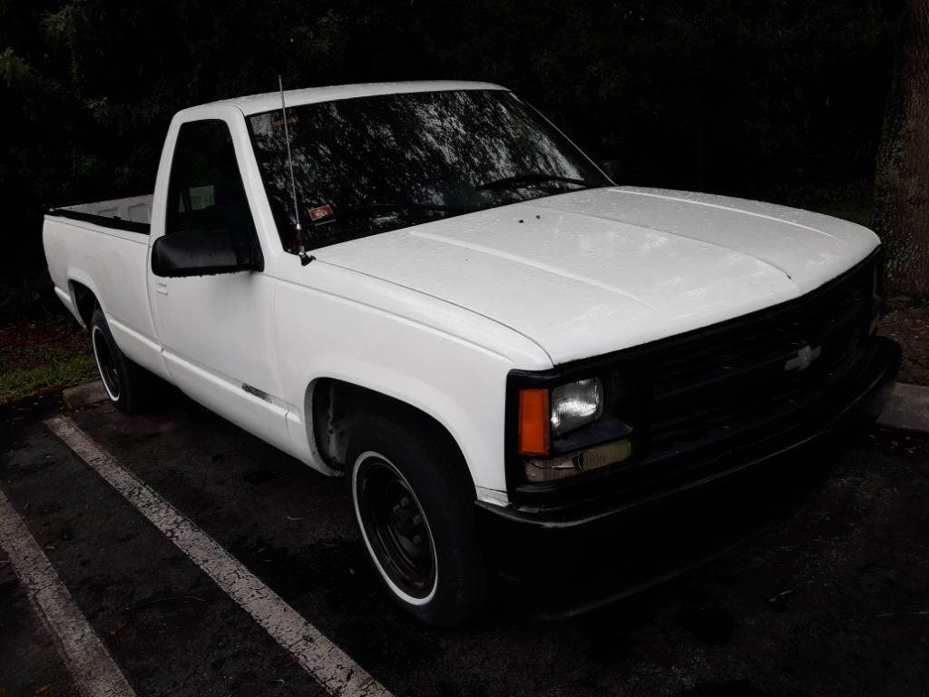 1995 Chevrolet C/K 1500 Series for Sale in Miami, FL - OfferUp
