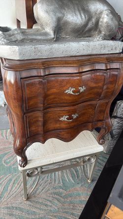 French Provincial Bombe 2-Drawer Nightstand