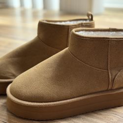 American Eagle The Hangout Bootie- Size 9 - Light Brown -NEVER WORN 