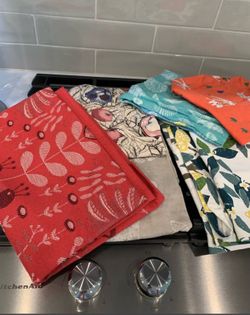 Skandanavian Tea & Hand Towels