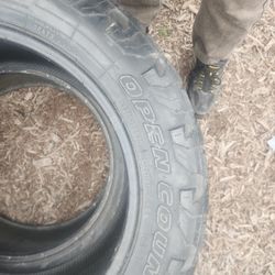 Songle Tire Toyo Lt 285/55/20